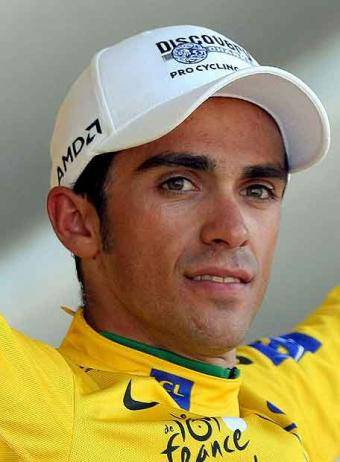 La Federación Española de Ciclismo pide un año de sanción para Alberto Contador