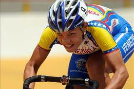 Angie González demostró su calidad en la Copa Mundo de Ciclismo