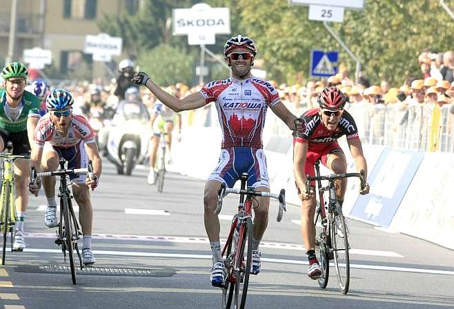 Dani Moreno (Katusha) gana el Giro del Piamonte