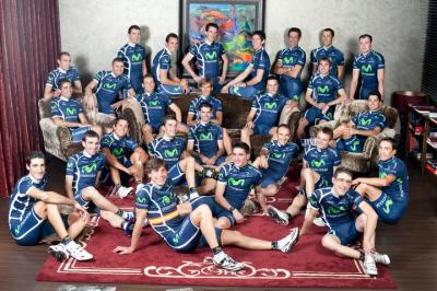 104 Ciclistas agrupados en 6 Equipos es el universo de ciclistas profesionales  Españoles para la temporada 2012