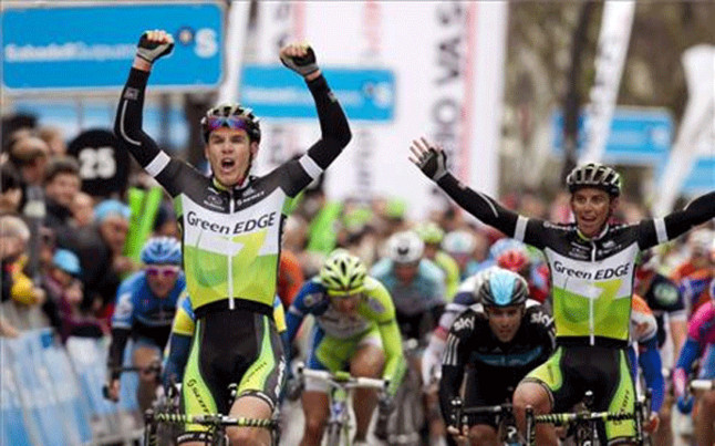 sudafricano Daryl Impey gana 2da  etapa de la Vuelta al País Vasco