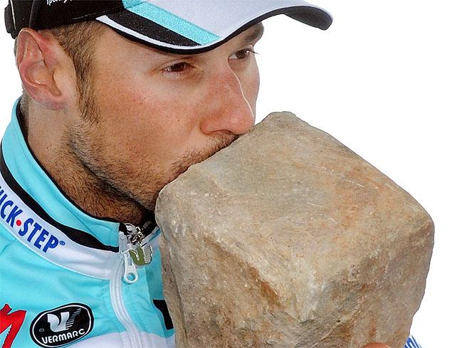 Belga Tom Boonen (Omega Pharma-QuickStep) gana este domingo por cuarta vez en la París-Roubaix