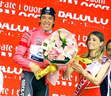 Colombiano Rigoberto Urán ganó la Crono  y es nuevo líder del Giro/ Clasificaciones
