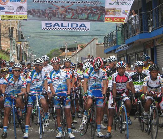 Vuelta de la Juventud en Bicicleta contará con el respaldo de la Alcaldía de Ayacucho