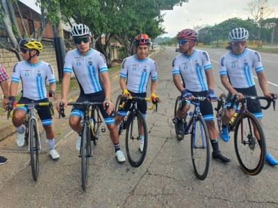 Mañana lunes regresa a Guatemala La Selección de ciclismo  tras no poder participar en la 56  Vuelta al Táchira